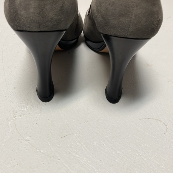 Vaneli women’s suede pumps 10 - Picture 3 of 6
